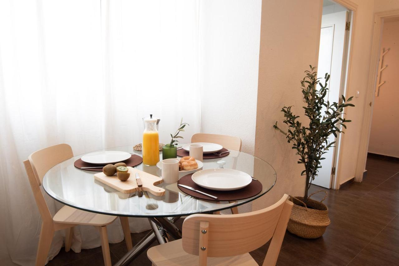 Apartamentos Fv Flats Valencia - Mestalla 9 المظهر الخارجي الصورة
