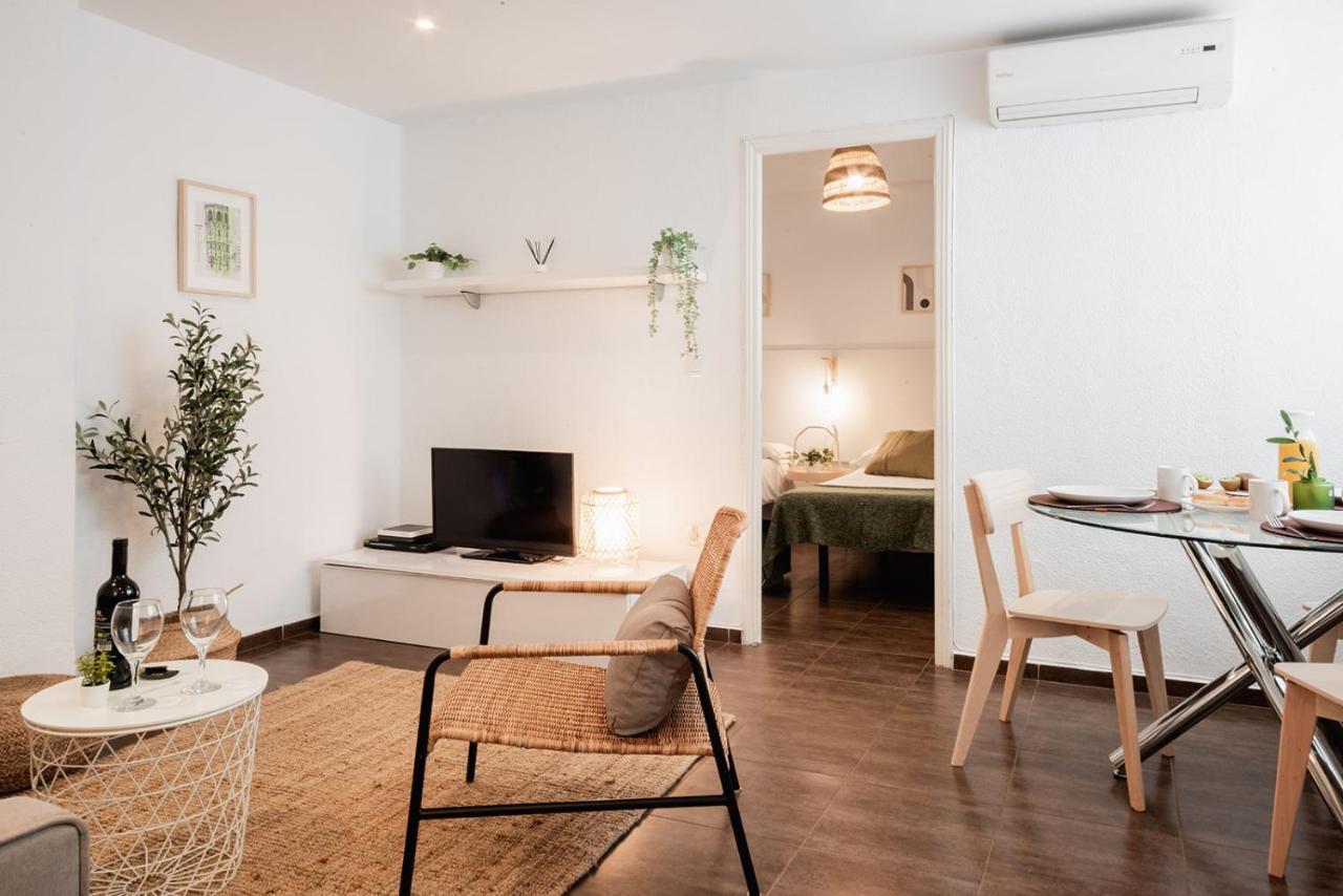 Apartamentos Fv Flats Valencia - Mestalla 9 المظهر الخارجي الصورة