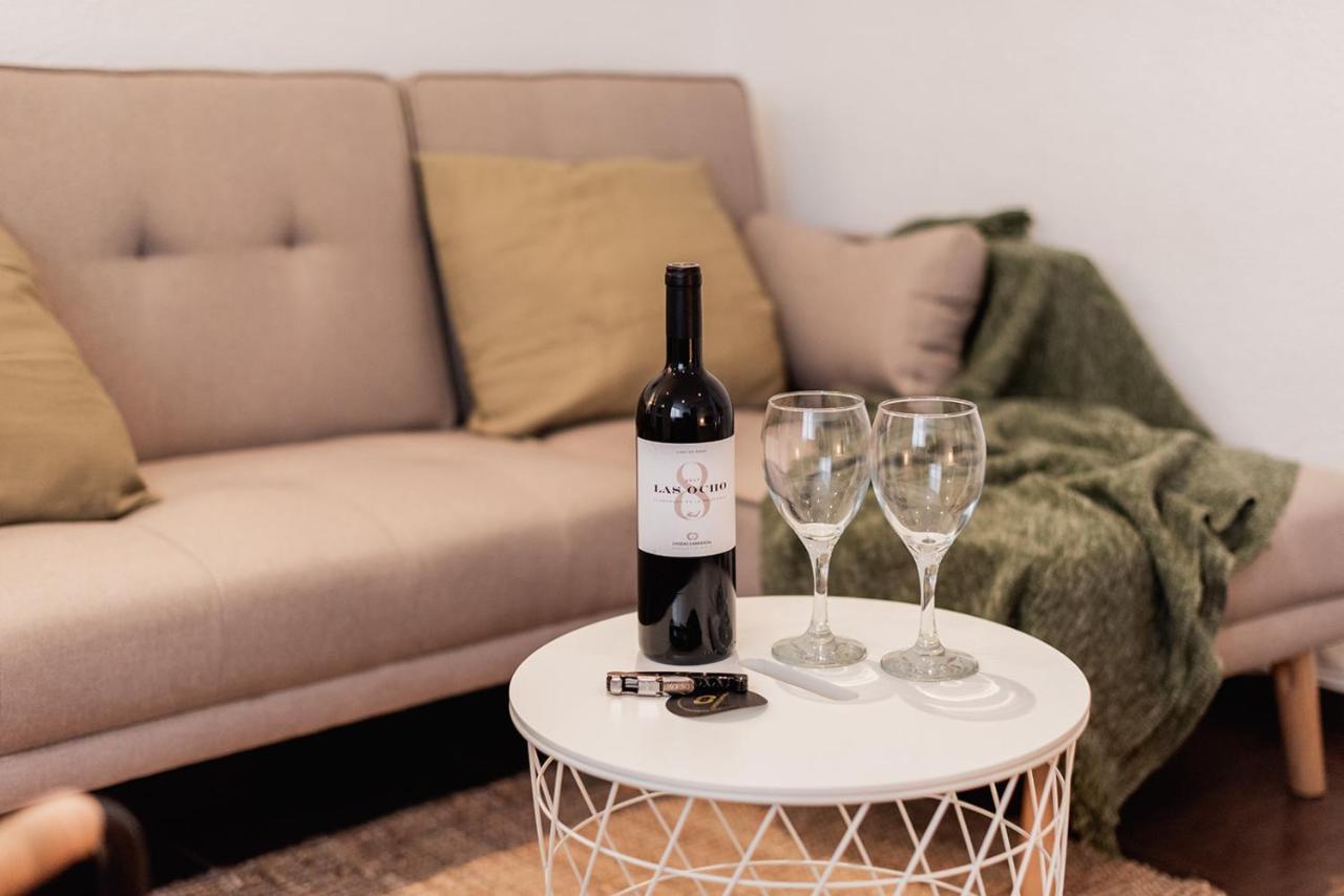 Apartamentos Fv Flats Valencia - Mestalla 9 المظهر الخارجي الصورة