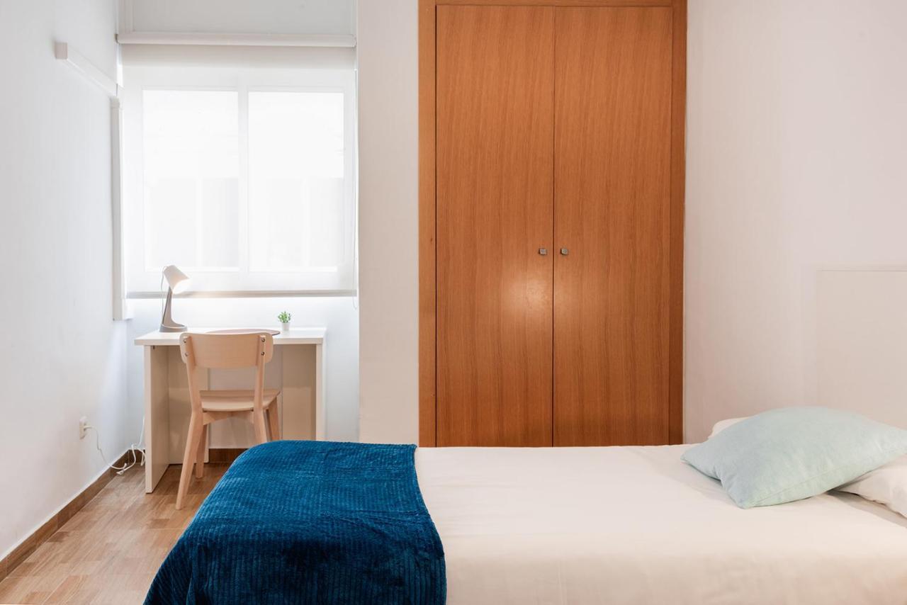 Apartamentos Fv Flats Valencia - Mestalla 9 المظهر الخارجي الصورة