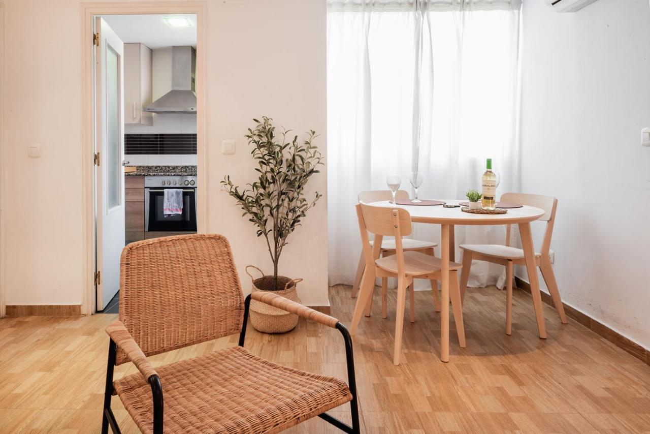 Apartamentos Fv Flats Valencia - Mestalla 9 المظهر الخارجي الصورة