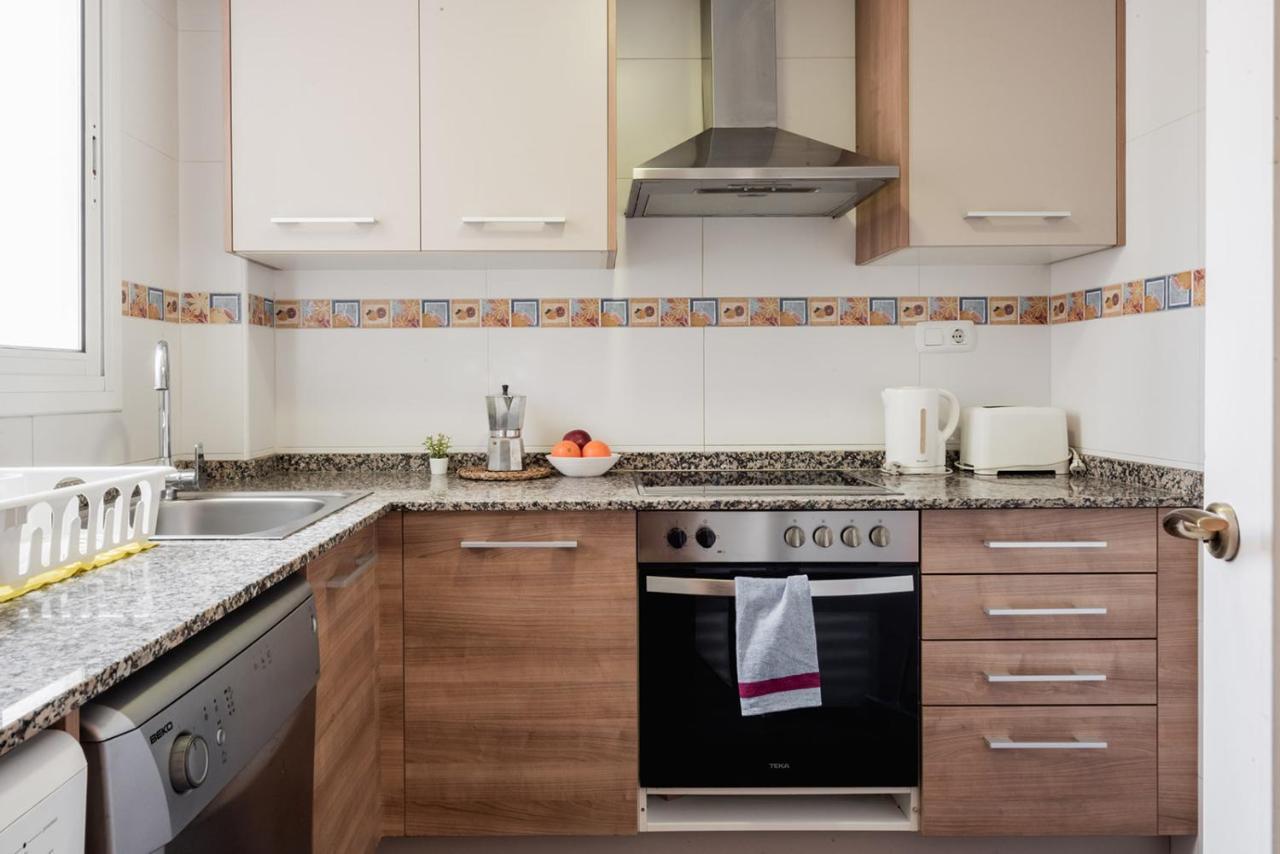Apartamentos Fv Flats Valencia - Mestalla 9 المظهر الخارجي الصورة