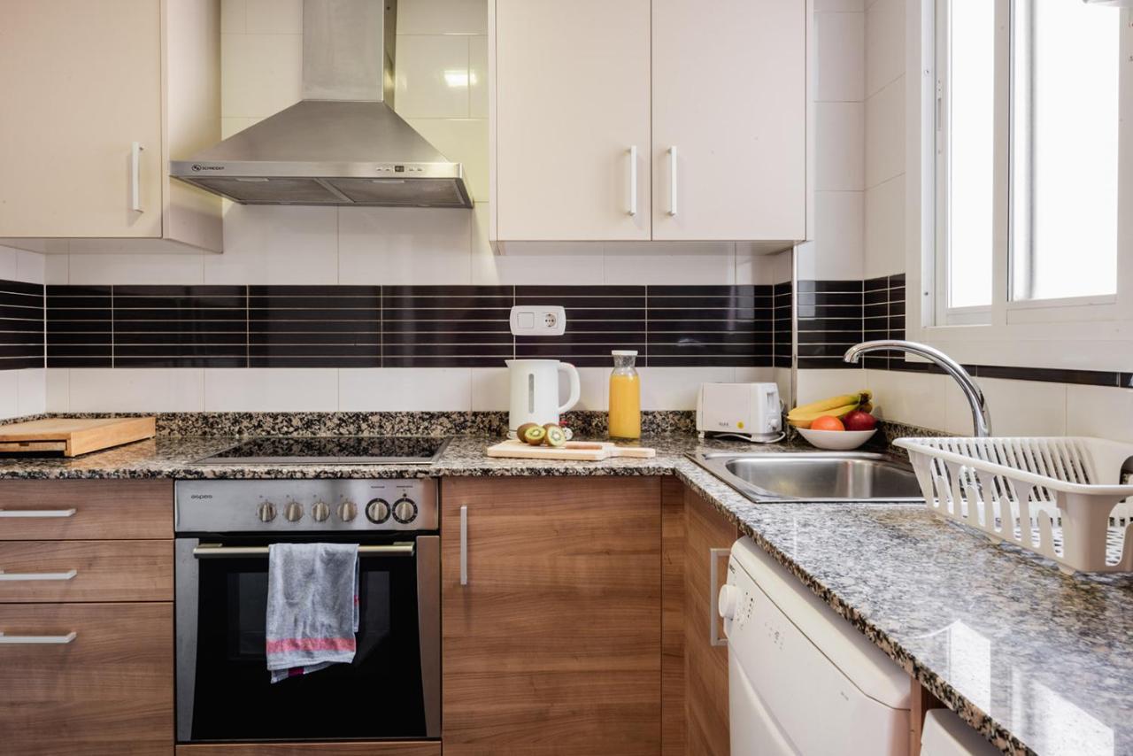 Apartamentos Fv Flats Valencia - Mestalla 9 المظهر الخارجي الصورة