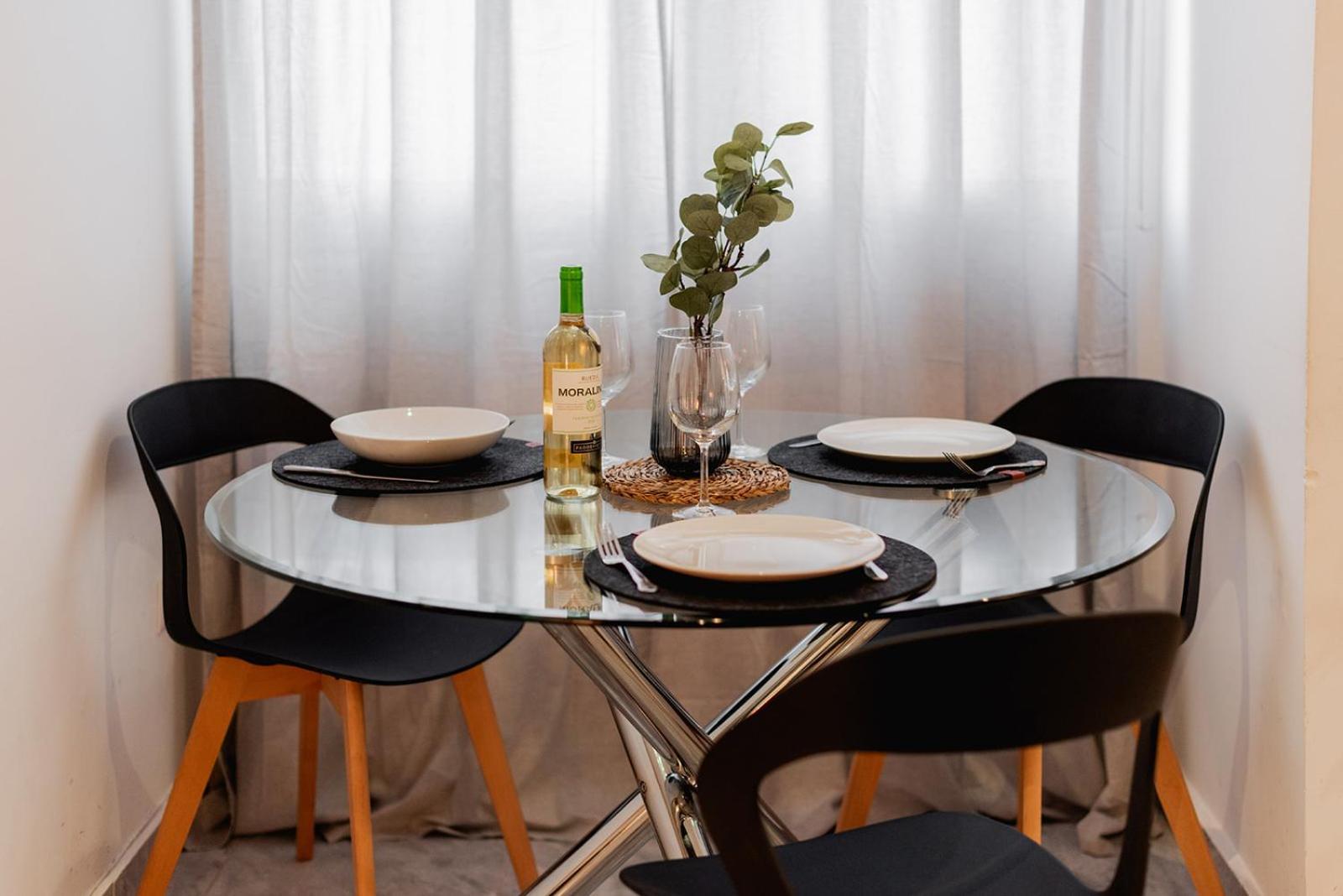 Apartamentos Fv Flats Valencia - Mestalla 9 المظهر الخارجي الصورة